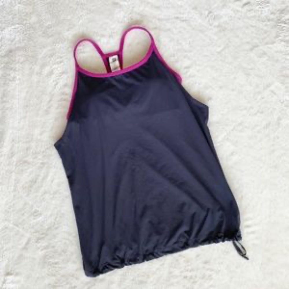 Fabletics Athletic Tank Top with Built-in Bra Dark Gray tank and Purple bra XS